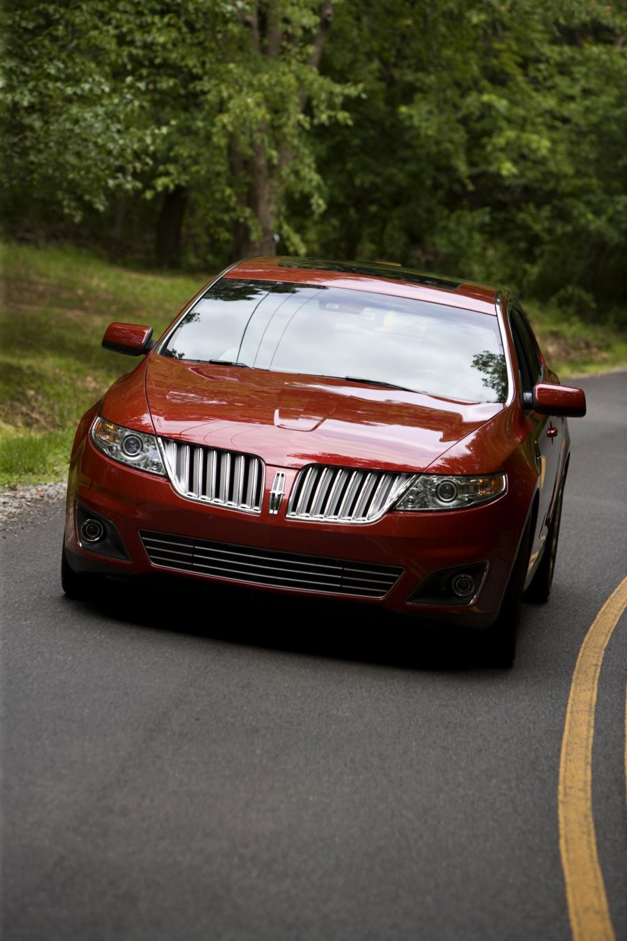  Lincoln MKS 2008 года  (фото 225 из 284)